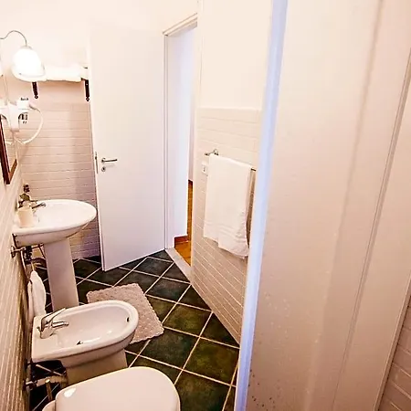 Bed & Breakfast La Via Del Mare 3*